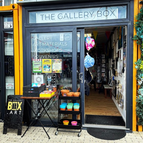 The Gallery Box